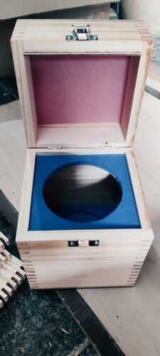 Ss Wooden Weight Box - 50 Kg at Best Price in Ahmedabad | Simandhar ...