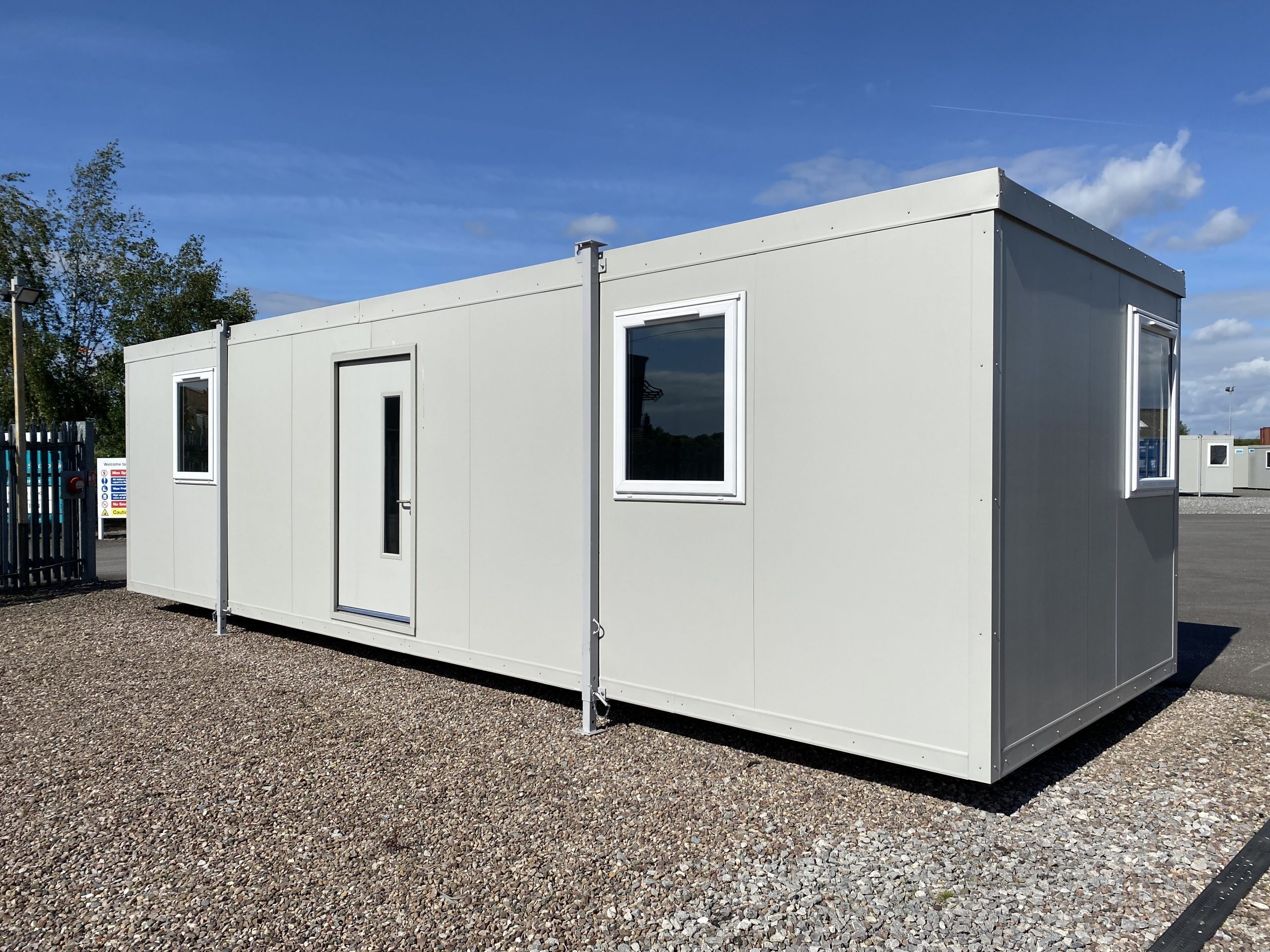 Portable Cabin - Container And Sandwich Panel Structure | Easily Assembled, Pvc Door, Guard Room And Office Use