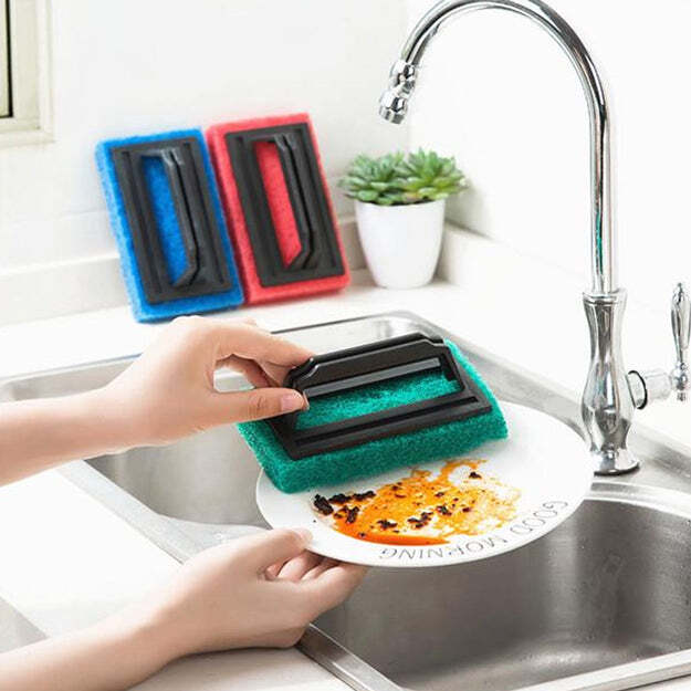 Tile Cleaning Scrubber Brush - Durable Plastic Handle, Ergonomic Design For Effortless Cleaning