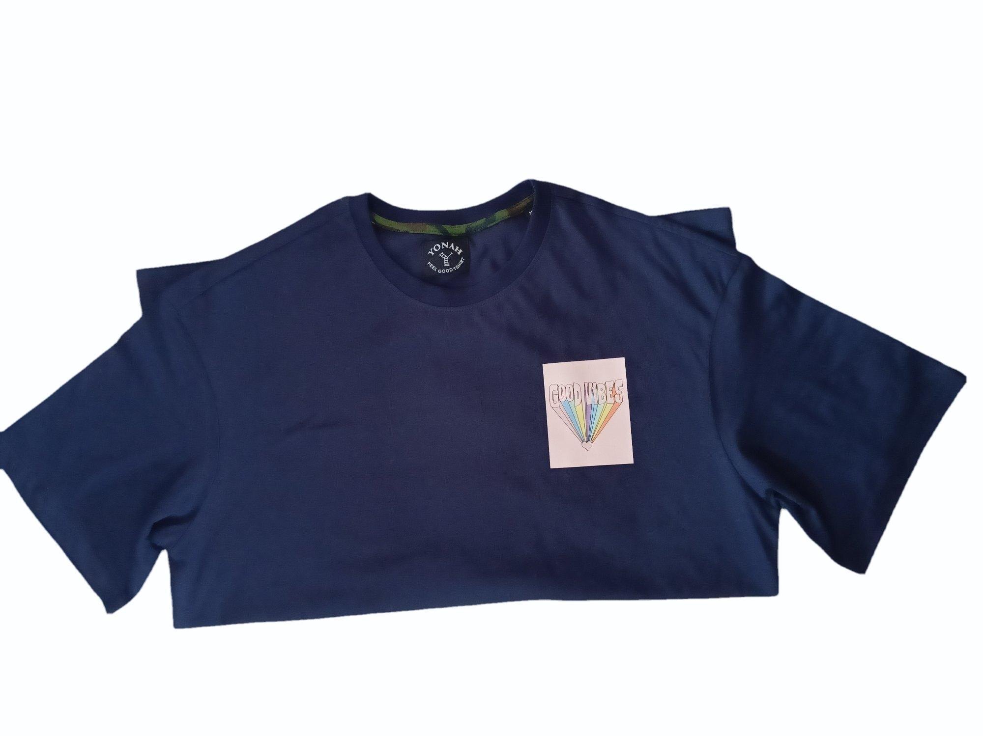 Oversized Tshirt - Fabric Type: Cotton