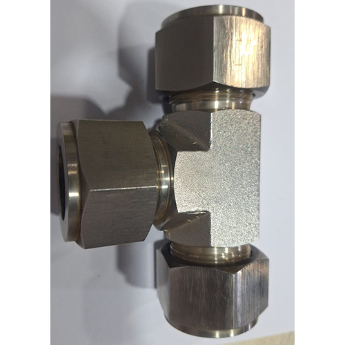 Equal Tee Elbow - Stainless Steel, Astm Standard , Shot Blasted Surface Treatment, Reliable Welding Connections For Plumbing Solutions