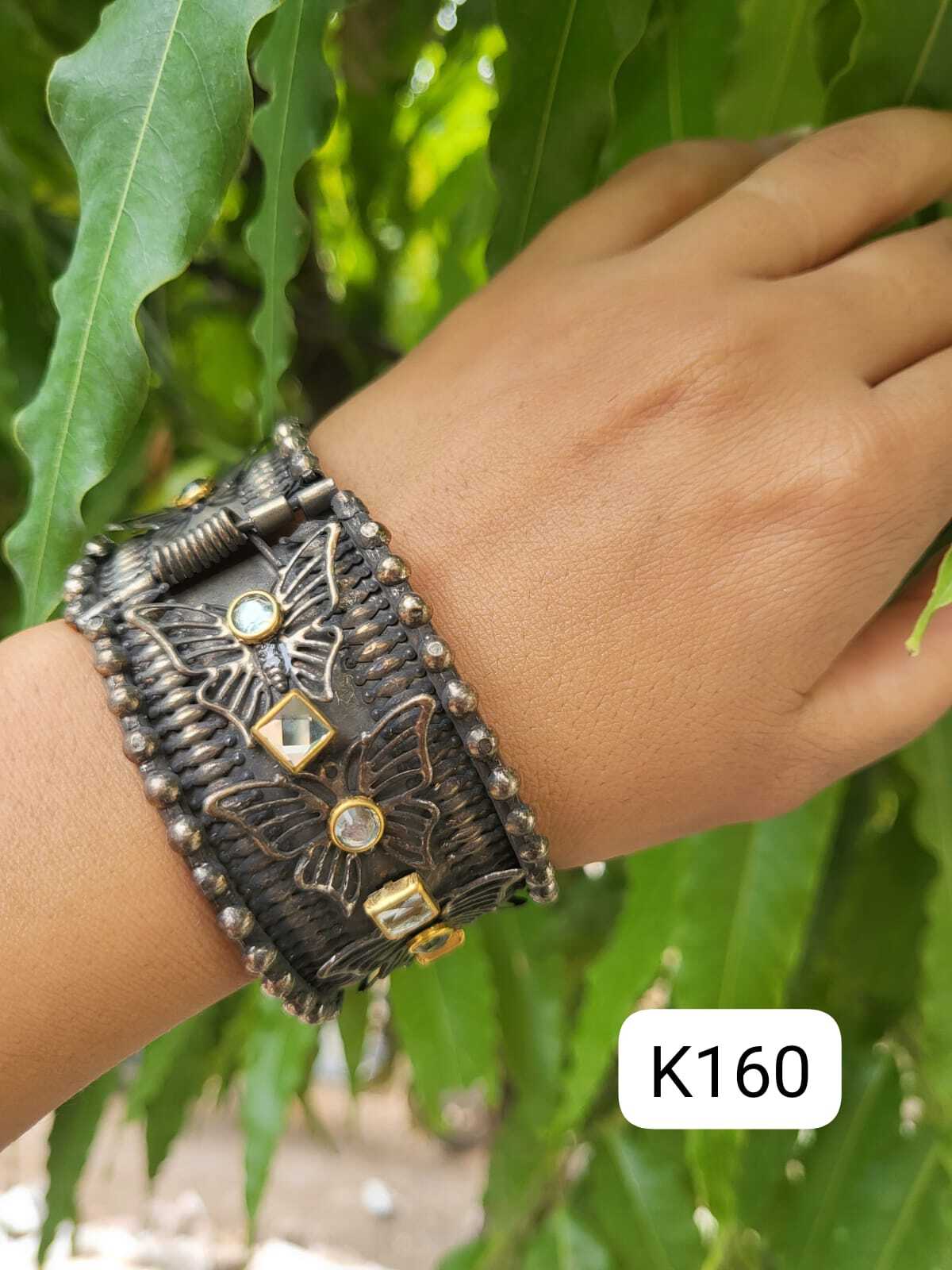 Artificial Bangles W