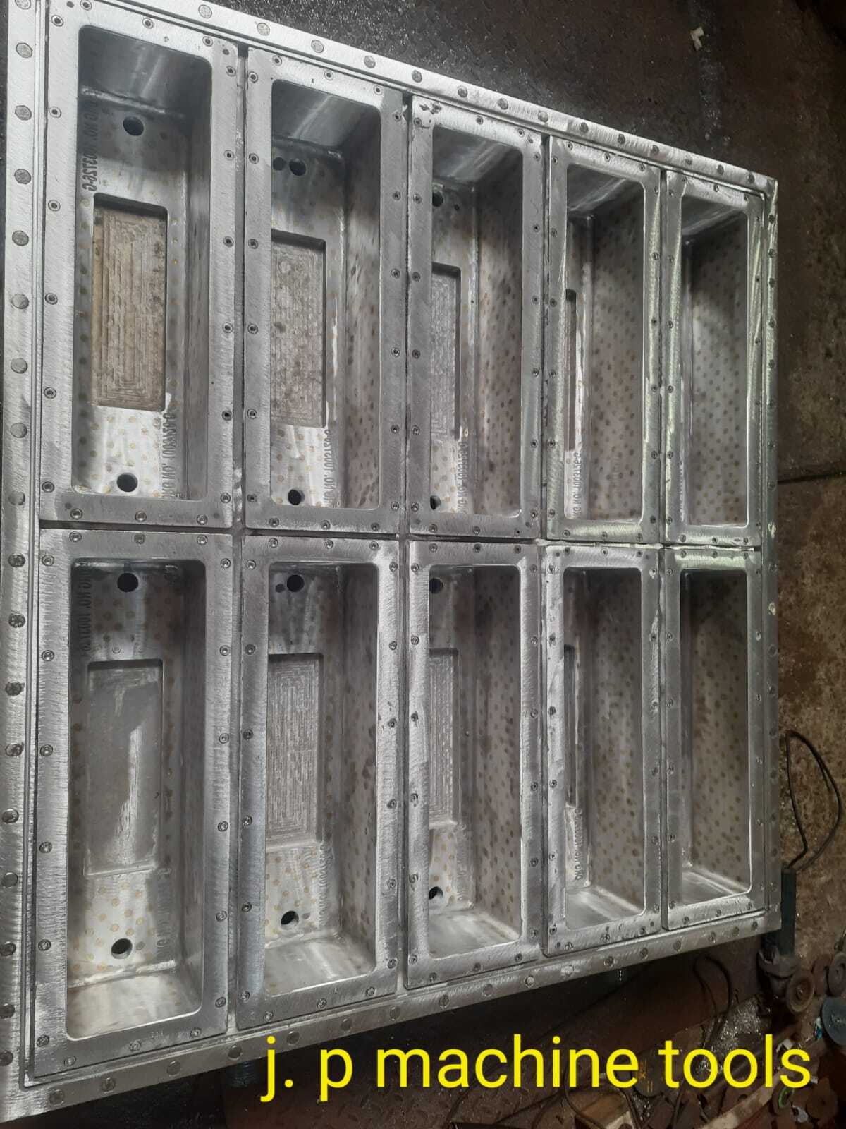 Eps Mould Corner Packaging - Cavity: 12