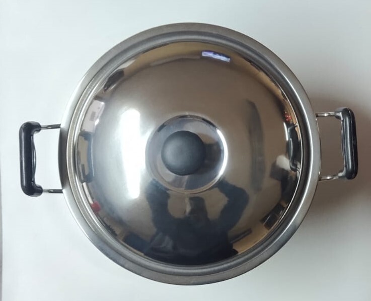 Stainless Steel Bati Maker / Pizza Maker - Color: Silver