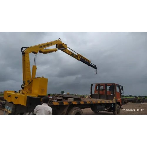 Truck Mounted Knuckle Boom Crane - Application: Construction