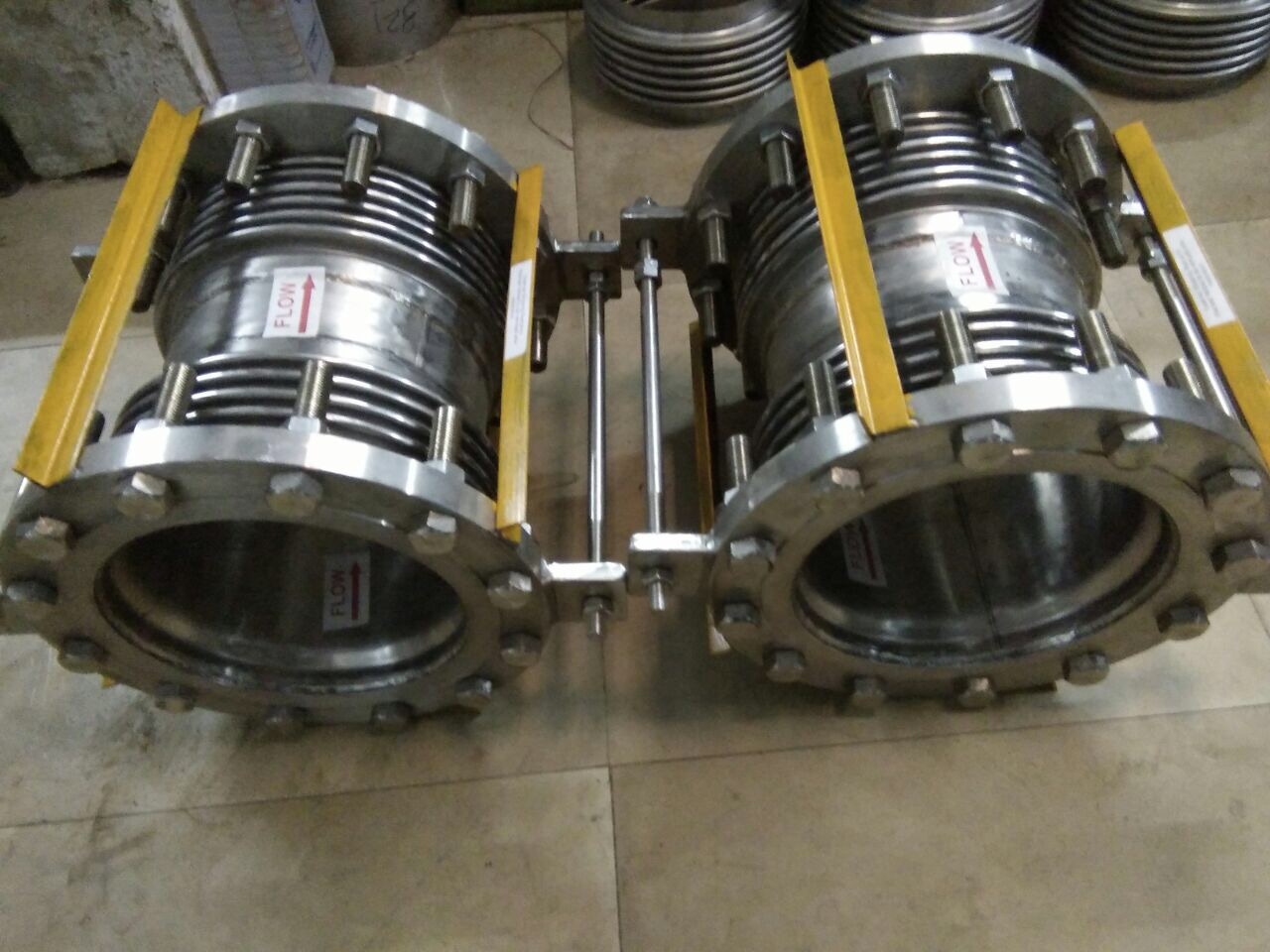 Metallic Expansion Joints - Stainless Steel, Round Head, Silver Color | Absorbs Thermal Expansion, Reduces Vibration, Suitable For Cryogenic Lines
