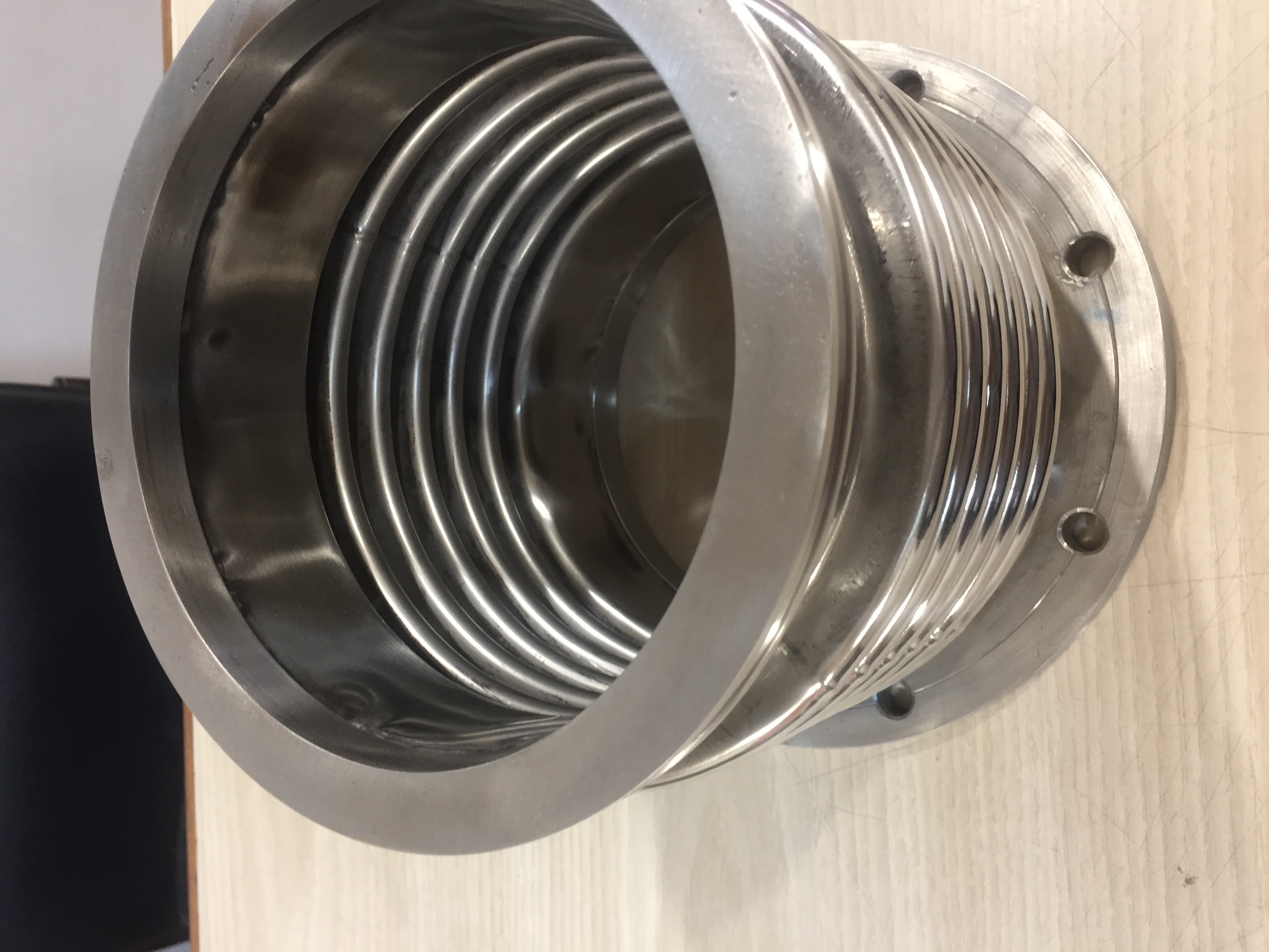 Metallic Expansion Joints - Stainless Steel, Round Head, Silver Color | Absorbs Thermal Expansion, Reduces Vibration, Suitable For Cryogenic Lines