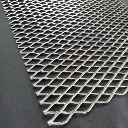 Gi Expanded Metal Wire Mesh - Galvanized Iron, Silver Color | Durable And Versatile Mesh Solution