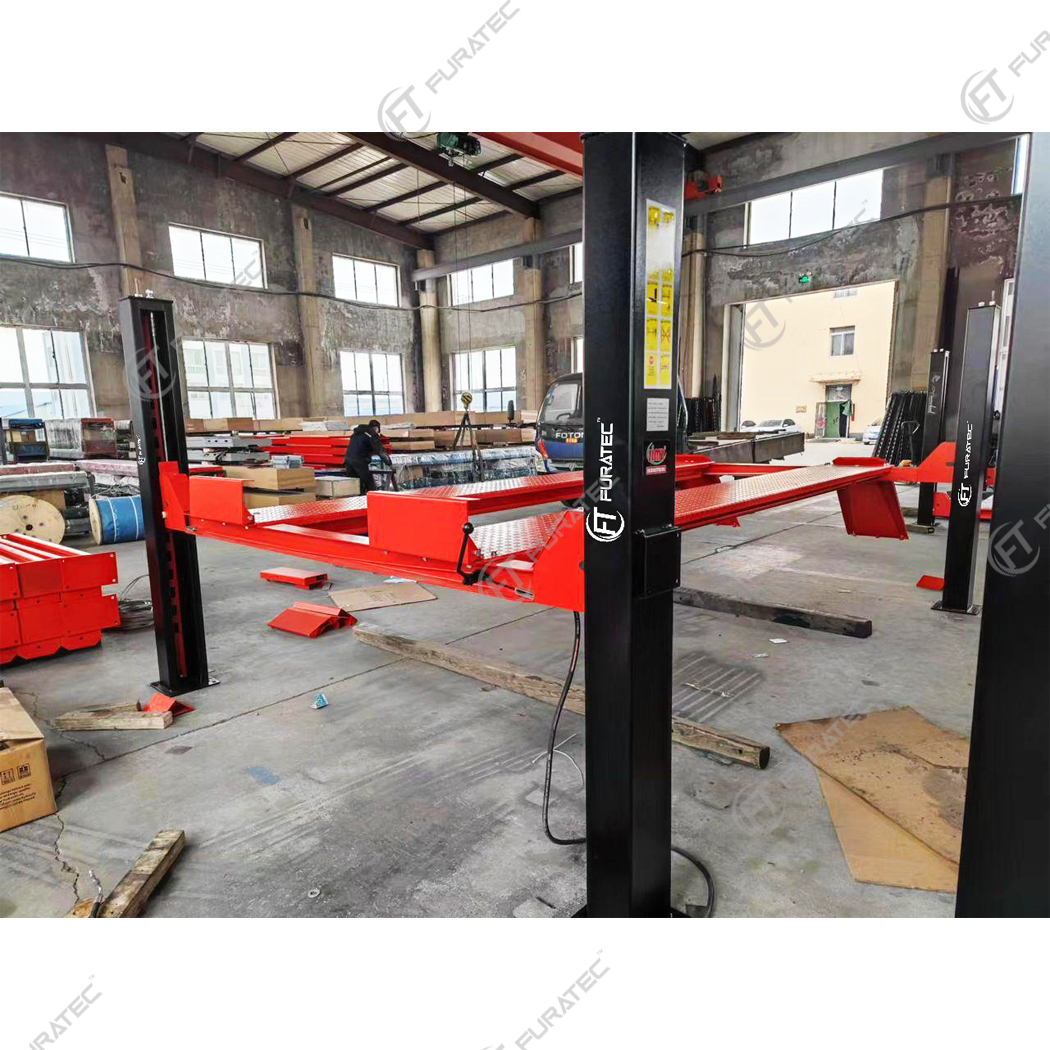 Four Post Car Lift - Lifting Capacity: 4 Tonne