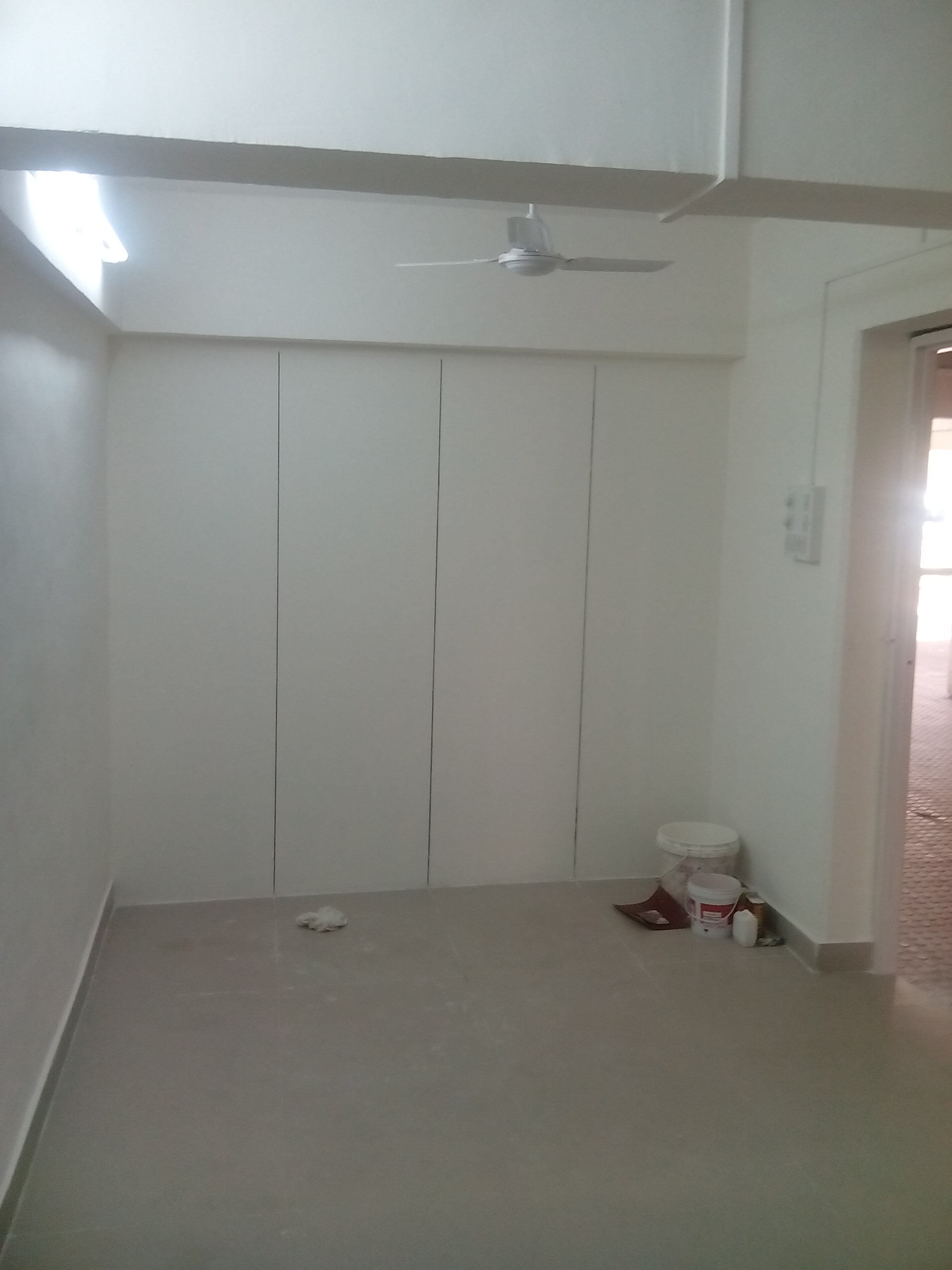 Aerocon Partition Panel - Glavanized Sheet, Customized Sizes (50/75mm Thickness), Polished Surface | Water & Fire Resistant, Lightweight, Insulation Benefits