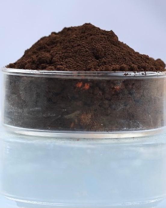 Iron Oxide - 96% Purity Synthetic Iron Oxide Powder | Inorganic Pigment For Paint, Coating, And Ink Applications