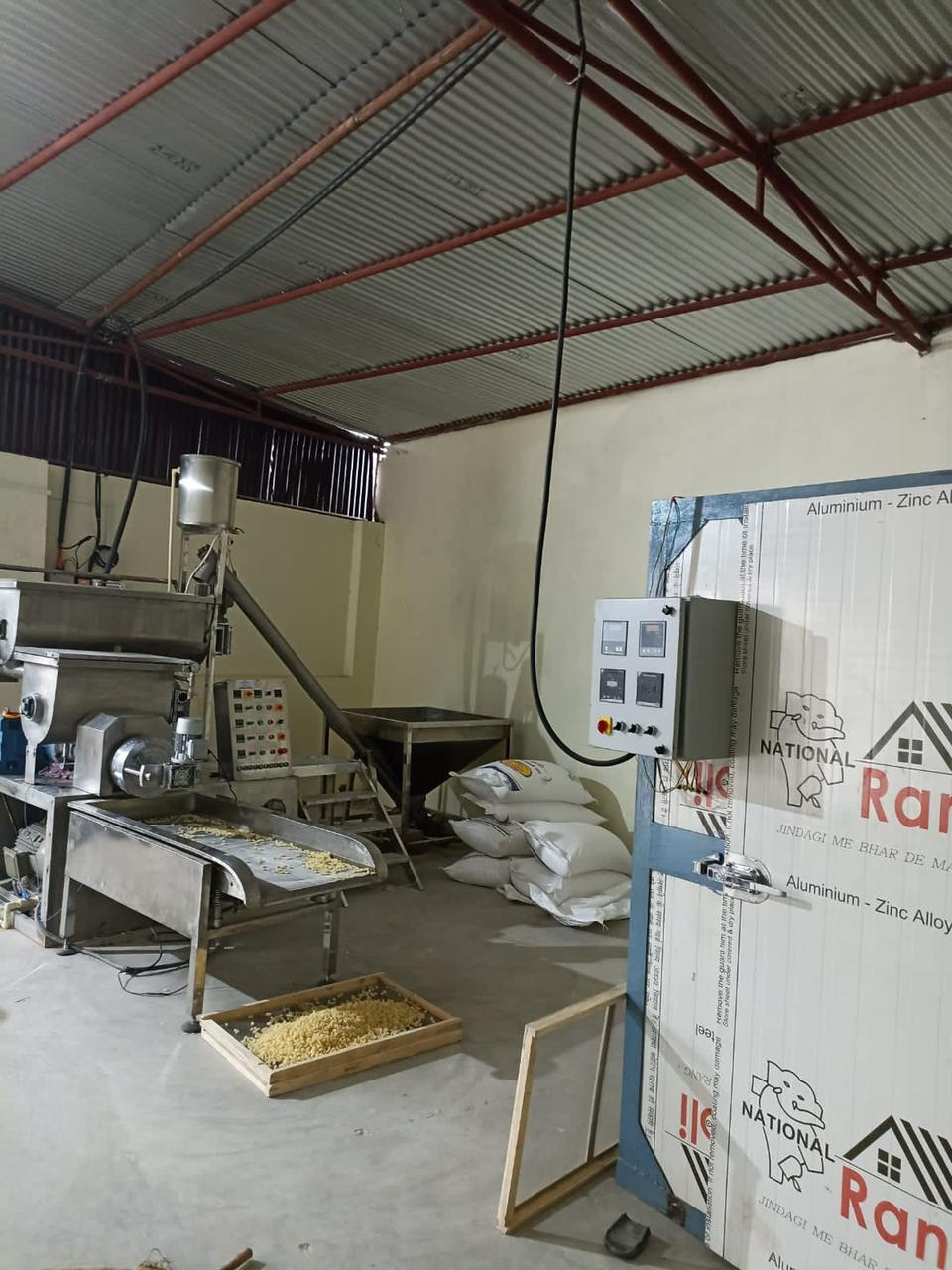 Automatic Pasta Macaroni Plant 500 Kg/h - Capacity: 200 - 250 Kg/hr
