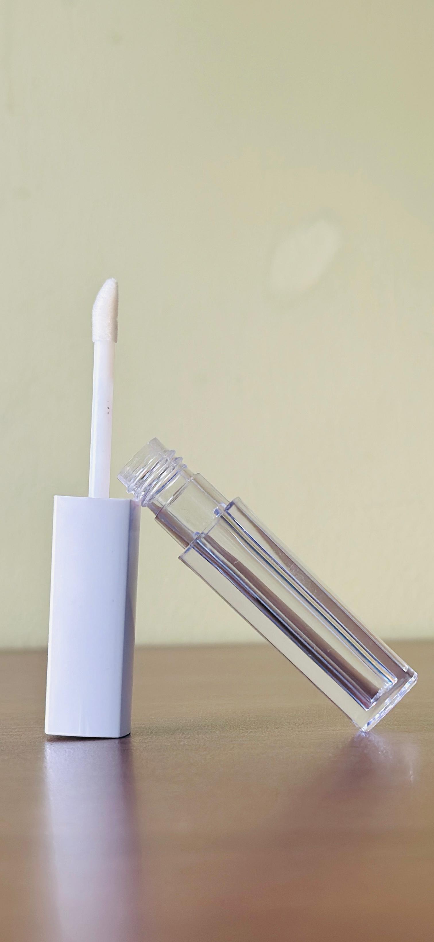 Lipgloss Container