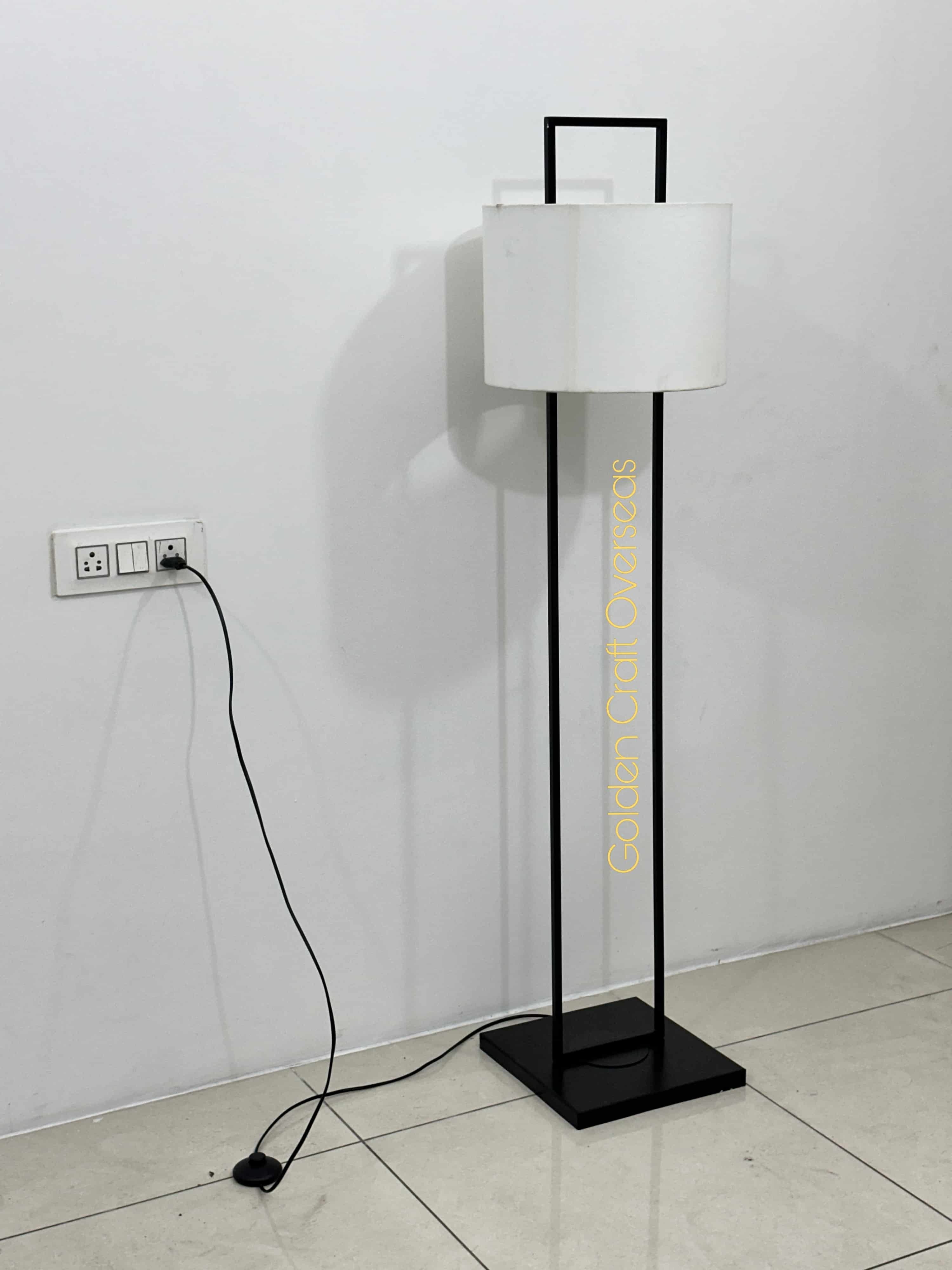 Metal Floor Lamp With White Shade - Color: Black