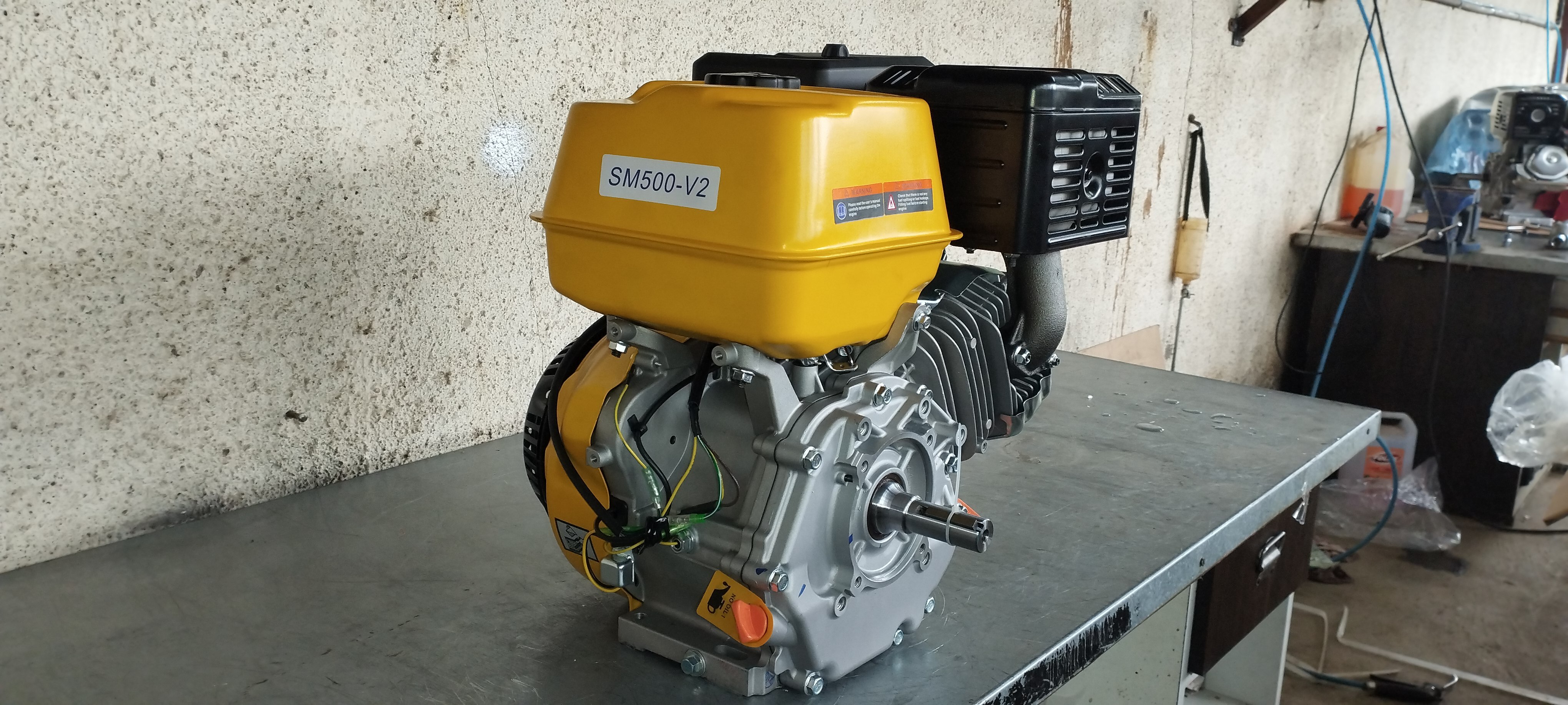 Sm500-v Engine 19.5 Hp (All Spare Part Available) - Stroke: 4 Stroke