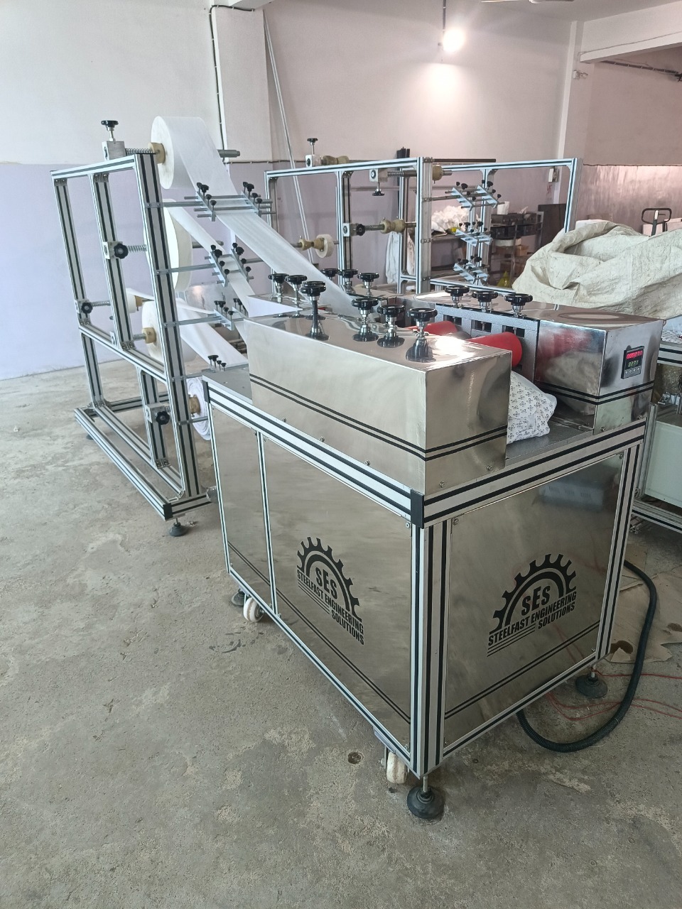 Semi-automatic Sanitary Napkin Making Machine Capacity: 70 Pads Per Minute Pcs/min
