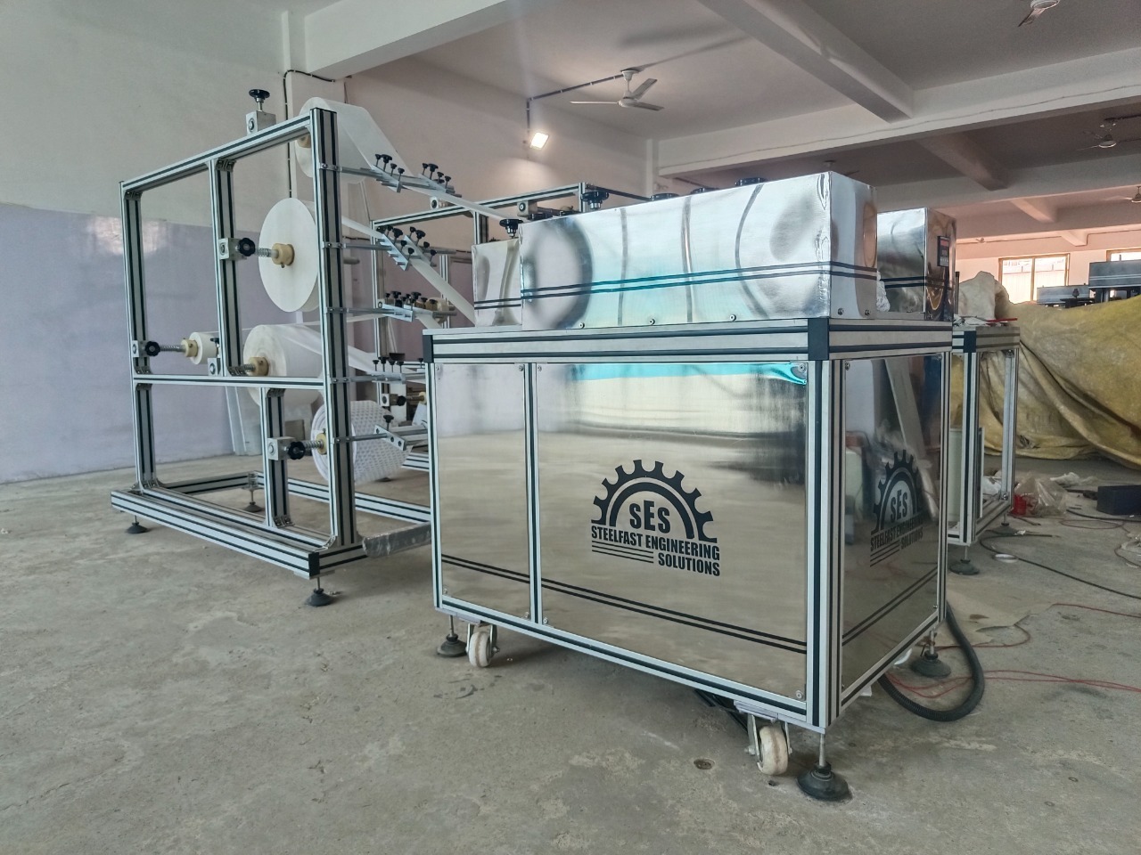 Semi-automatic Sanitary Napkin Making Machine Capacity: 70 Pads Per Minute Pcs/min