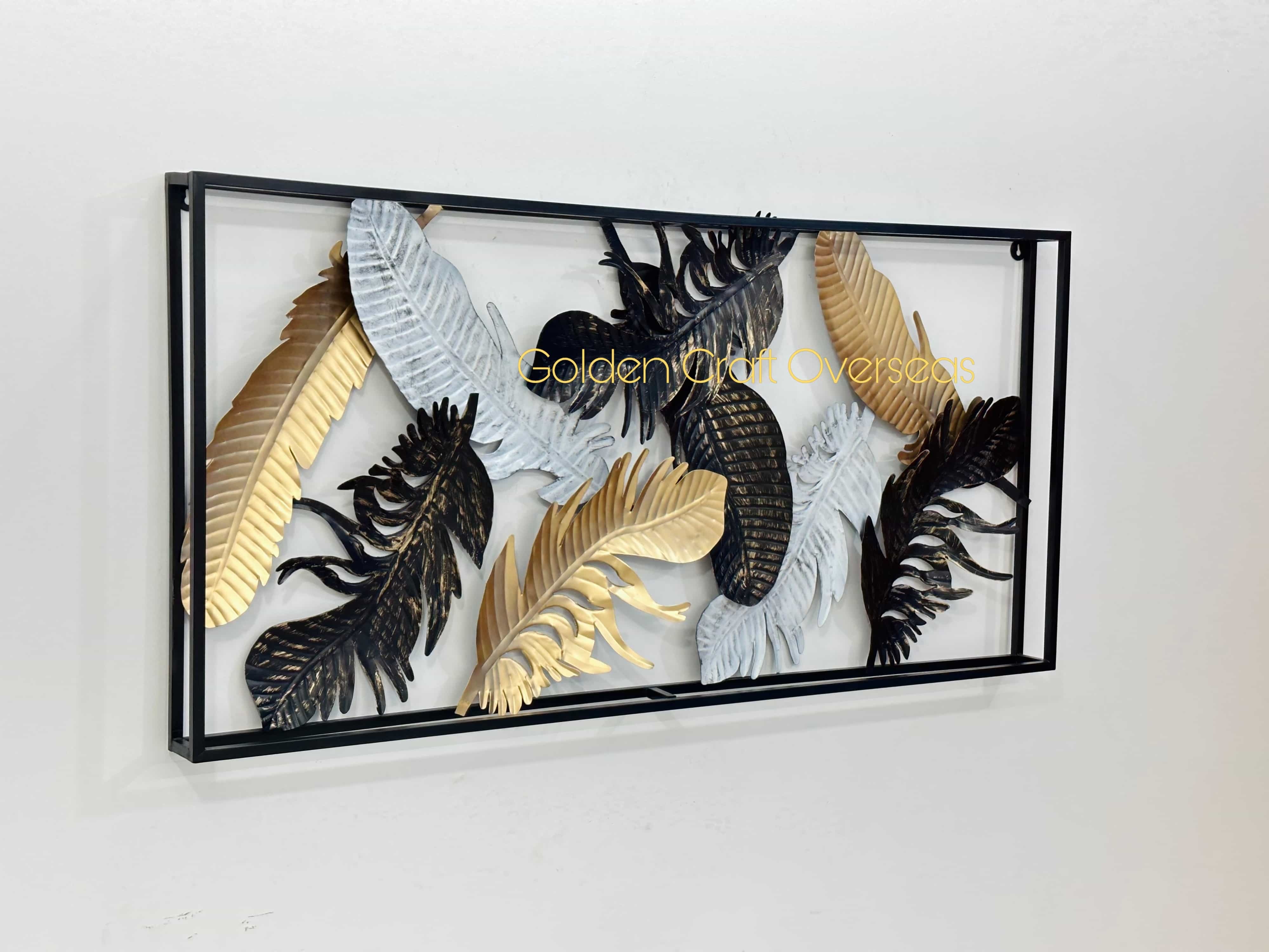 Iron Framed Leave Wall Art - Color: Multi