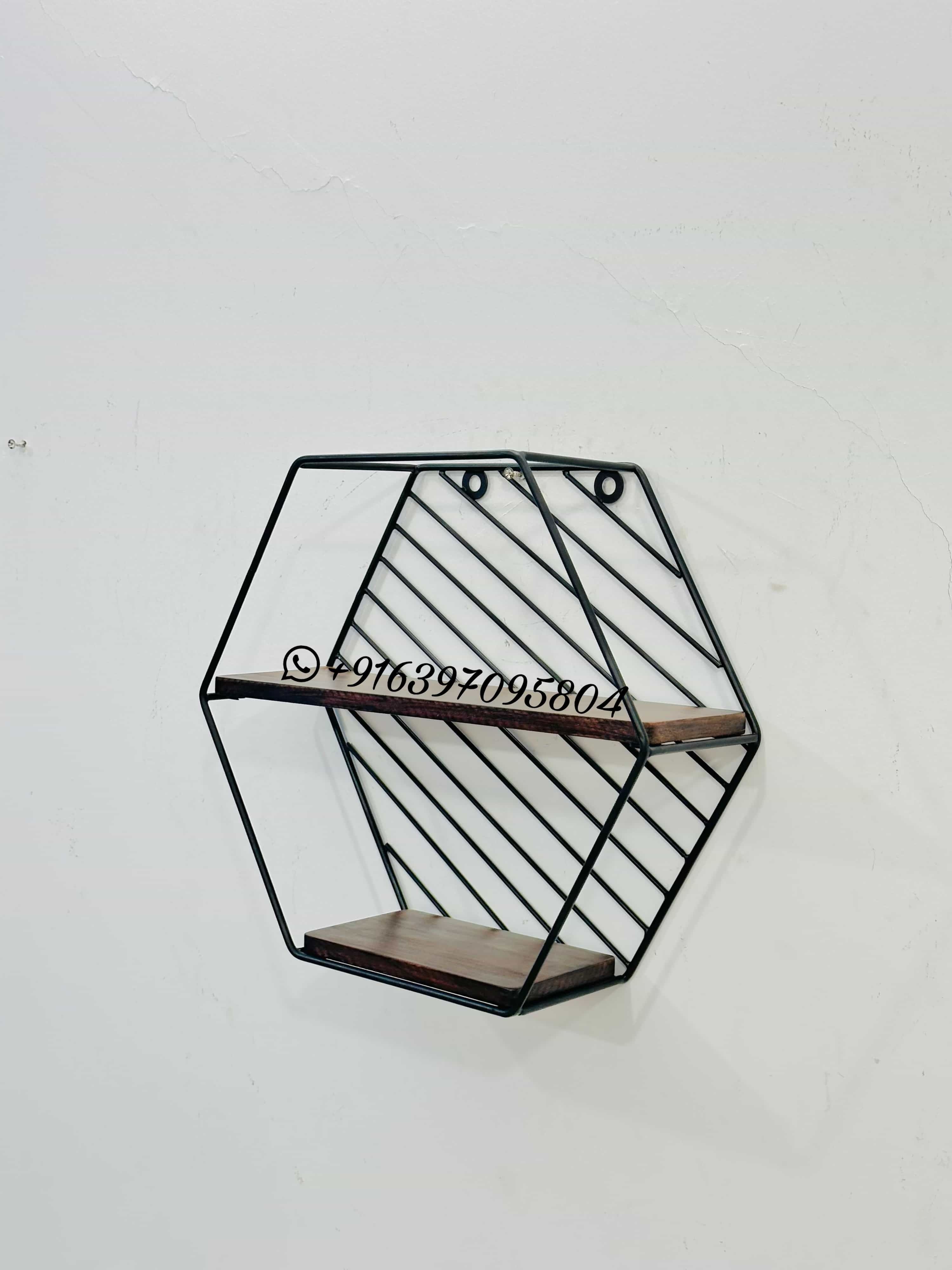 Wall Decor Shelf Rack - Color: Black