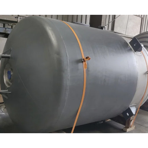 Metal Reactors - Color: Black