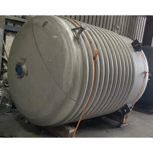 Metal Reactors - Color: Black