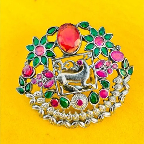 पार्टी वियर रिंग्स