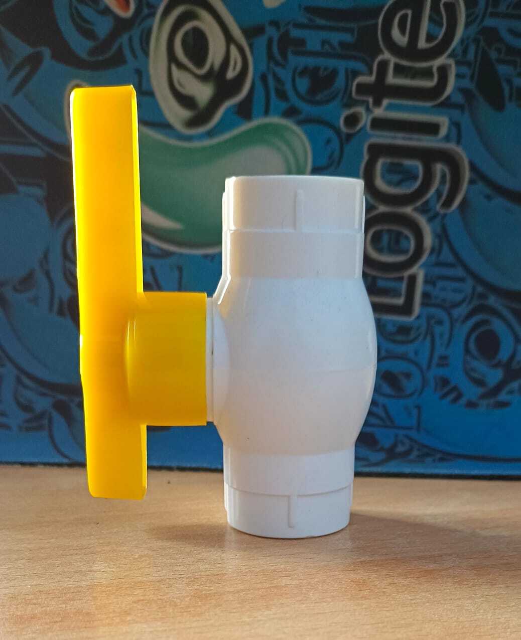 Upvc Pp Ball Valve - High Pressure, White And Blue Plastic, Leak-proof Technology For Reliable Water Flow Regulation