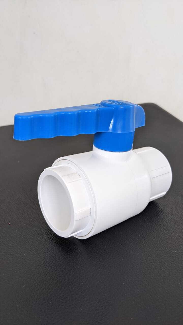 Upvc Pp Ball Valve - High Pressure, White And Blue Plastic, Leak-proof Technology For Reliable Water Flow Regulation