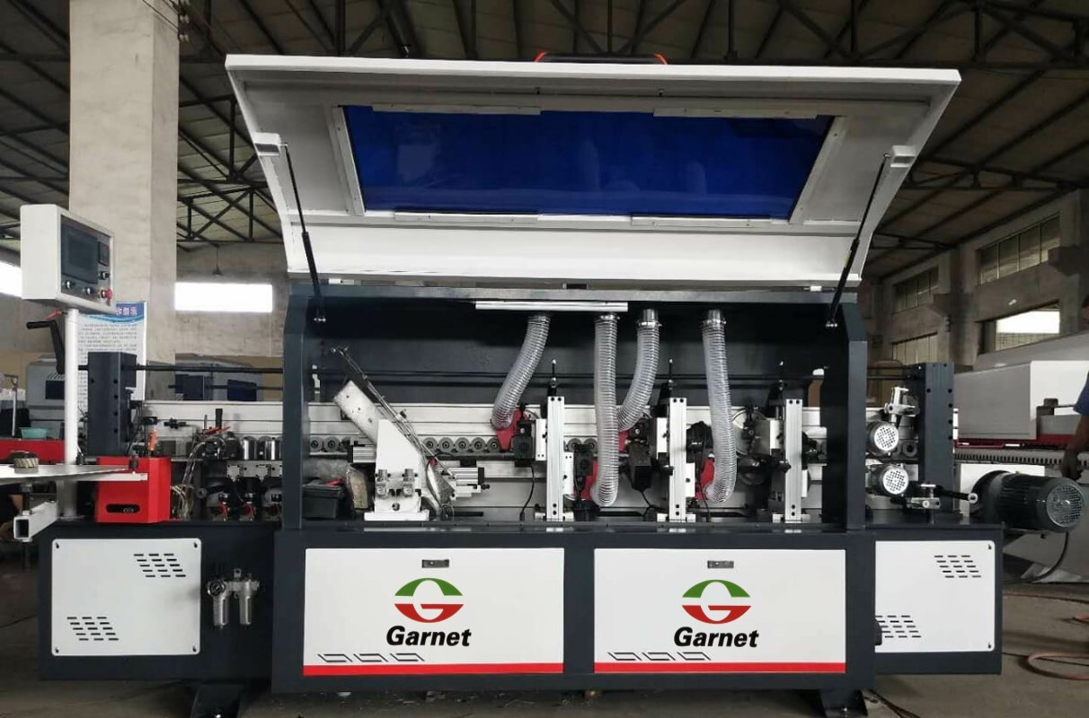Automatic Edge Banding Machine- Product Type Other, Weight (Kg) 300-2000 Kilograms (Kg), Power Source Electricity, Usage & Applications Automatic Edge Banding Machine, Operating Type Automatic - Power Source: Electricity