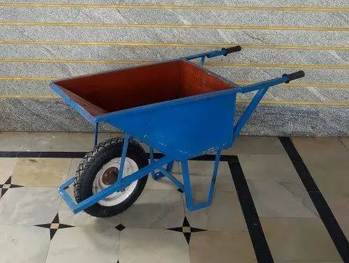 कंक्रीट ट्रॉलियाँ