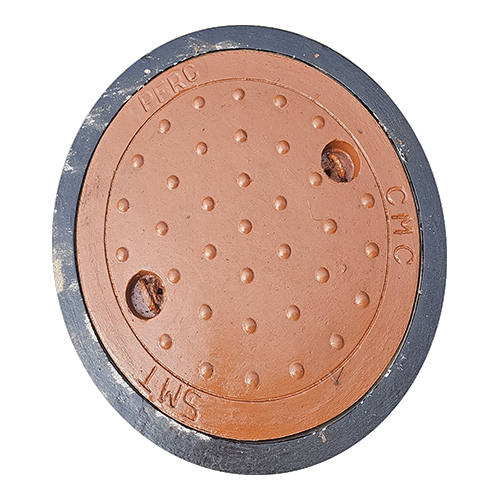 5 Mt Manhole Cover - Material: Iron