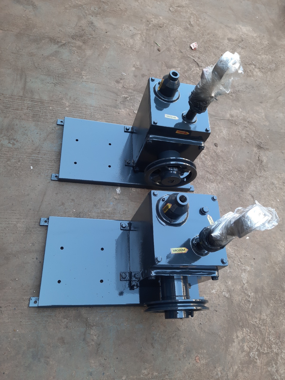 Rotary Vane High Vacuum Pump - Flow Rate: 3 Cubic Meter To 600 Cubic Meter