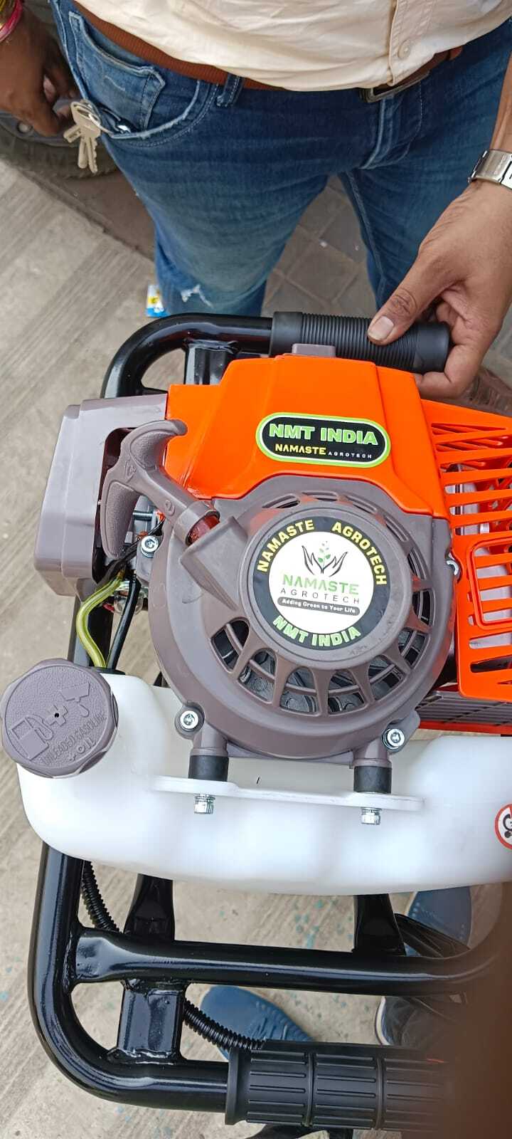 Earth Auger Machine - 71cc 2-stroke Engine, 14.5kg Metal Body | Semi-automatic, 8500 Rpm, Orange Finish