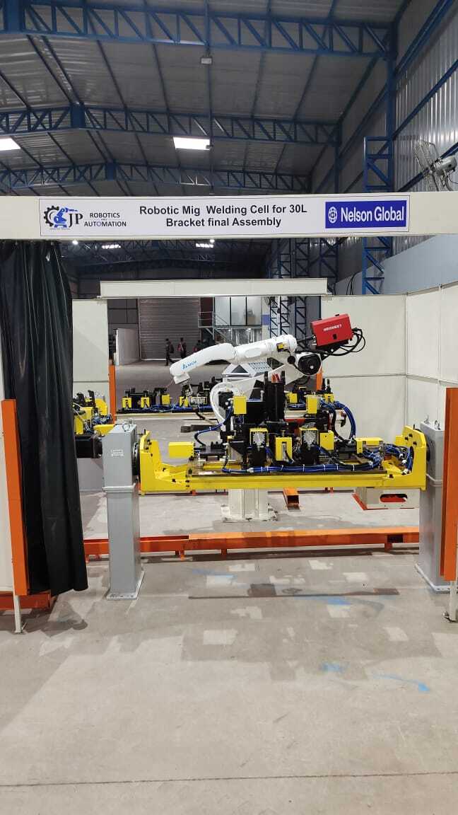 Robotic Mig Welding Cell - High Precision Automated Welding Solutions For Enhanced Productivity