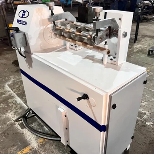 Low Energy Consumption Highly Accurate Automatic Paper Core Cutting Machine