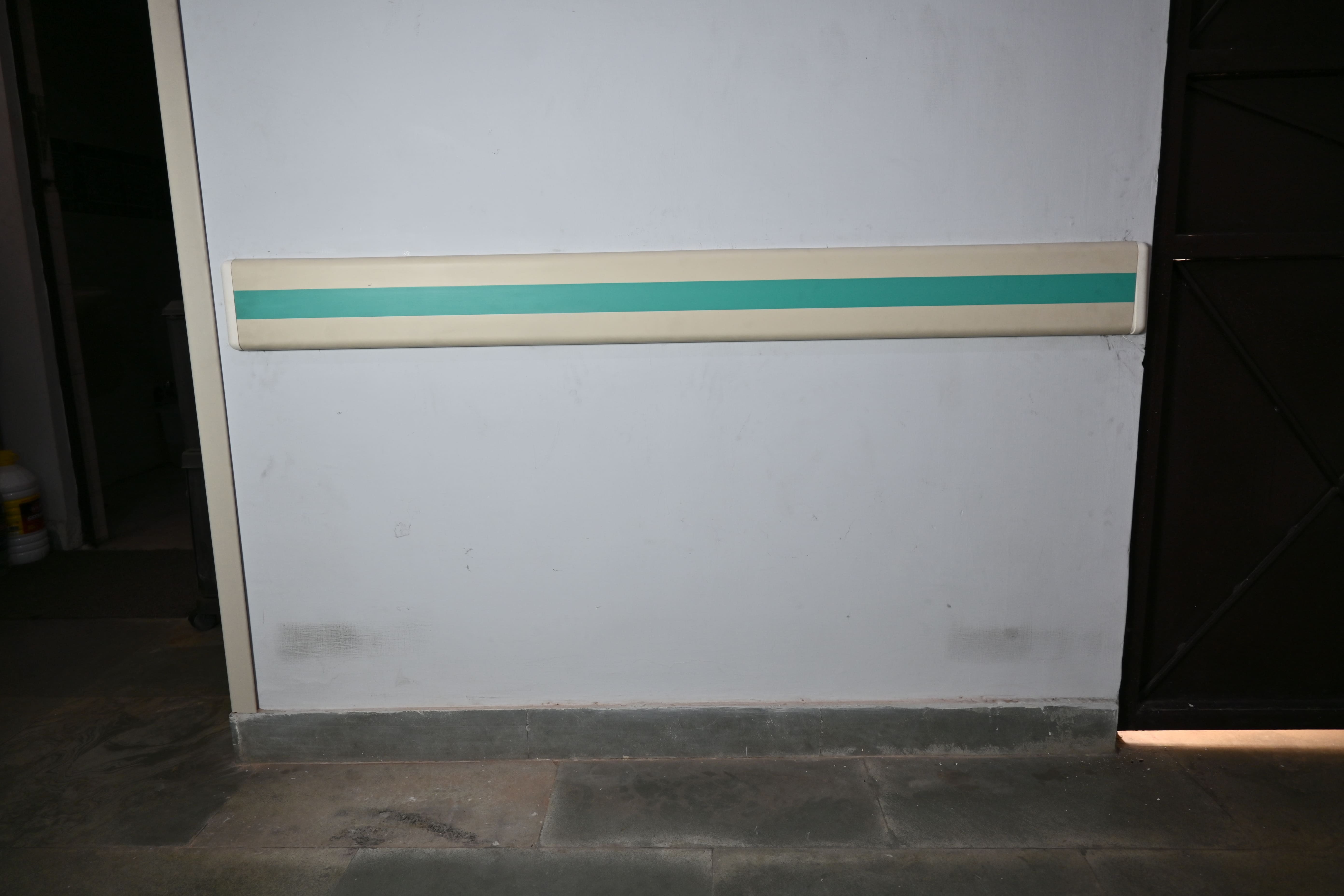 Wall Guard - Feature: Shrink-resistant