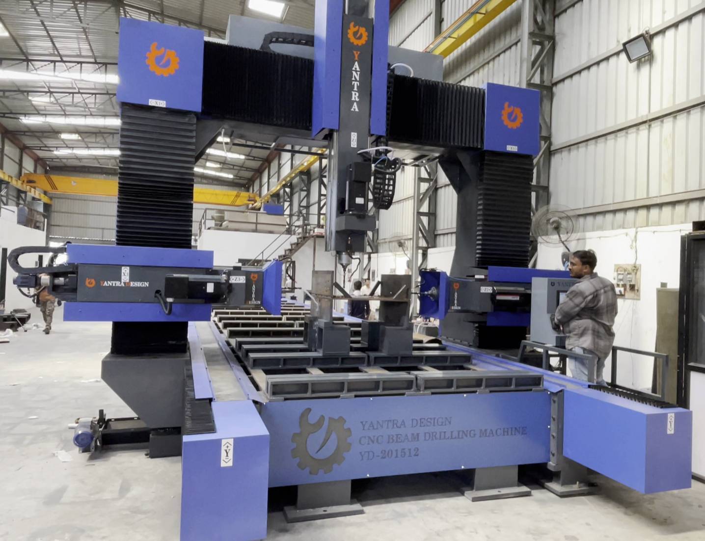 Automatic Cnc H Beam Drilling Machine - Color: Gray