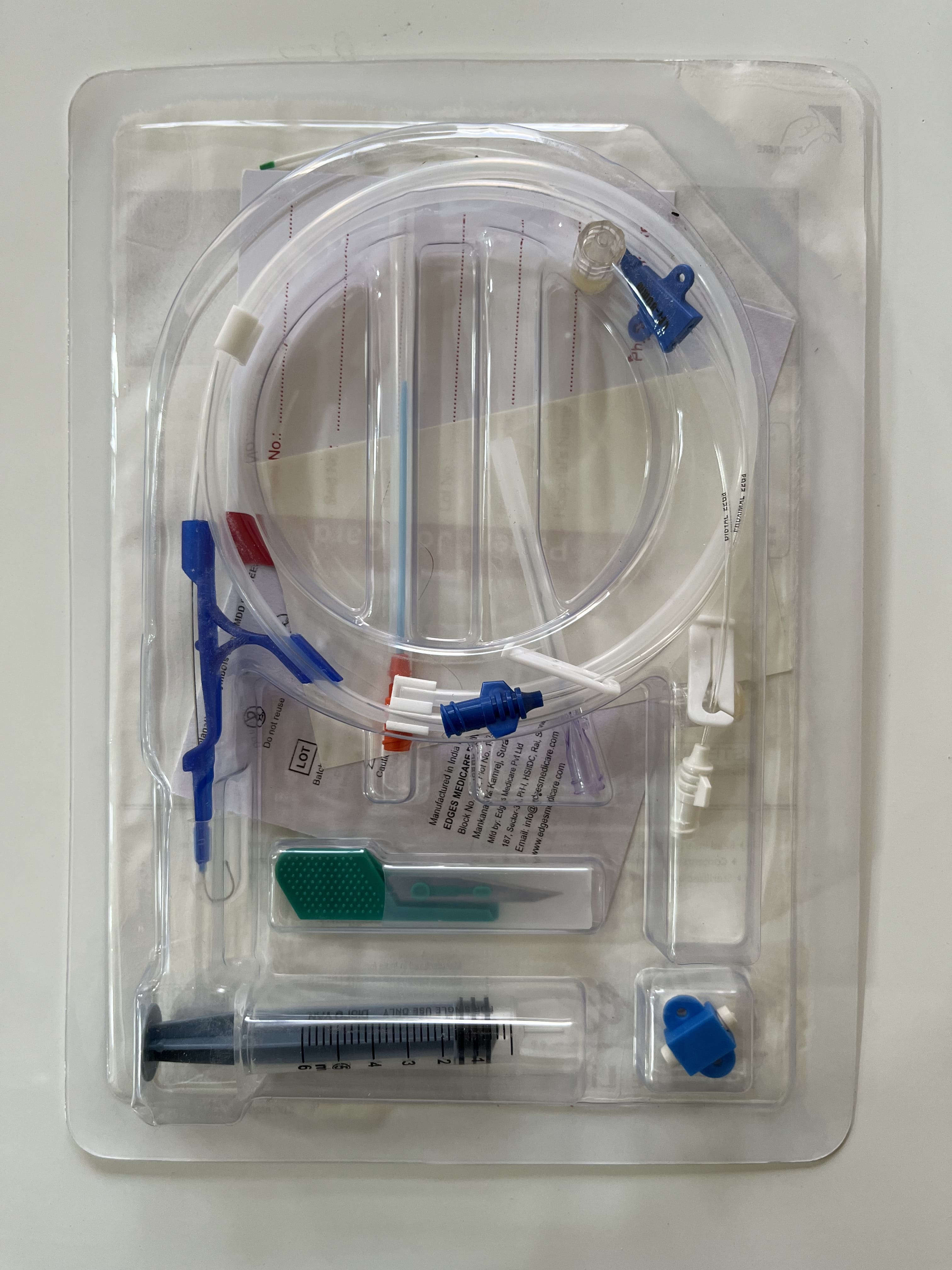 White Hospital Efficiency 5fr 5cm Double Lumen Cvc Catheter Kit Secure Access Easy Monitor