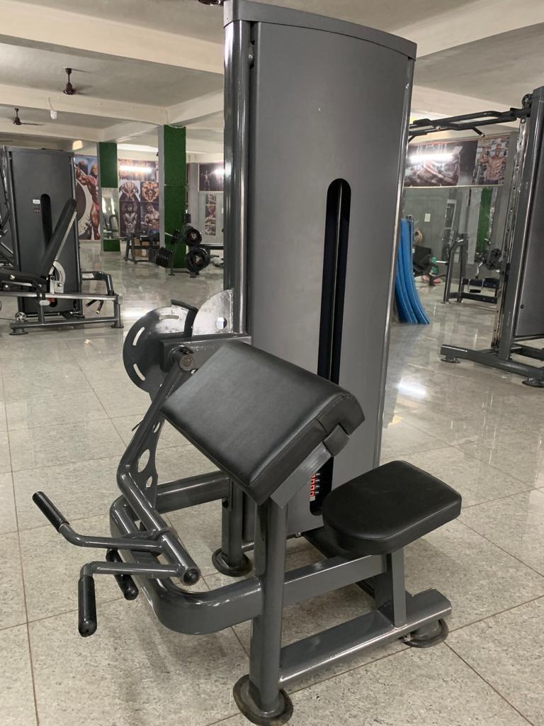Biceps Curl Machine - Soft Foam Technology, 12 Gauge Rectangular Tube | 80kg Weight Capacity, Adjustable Seat, Advanced Double Effect Welding Technology