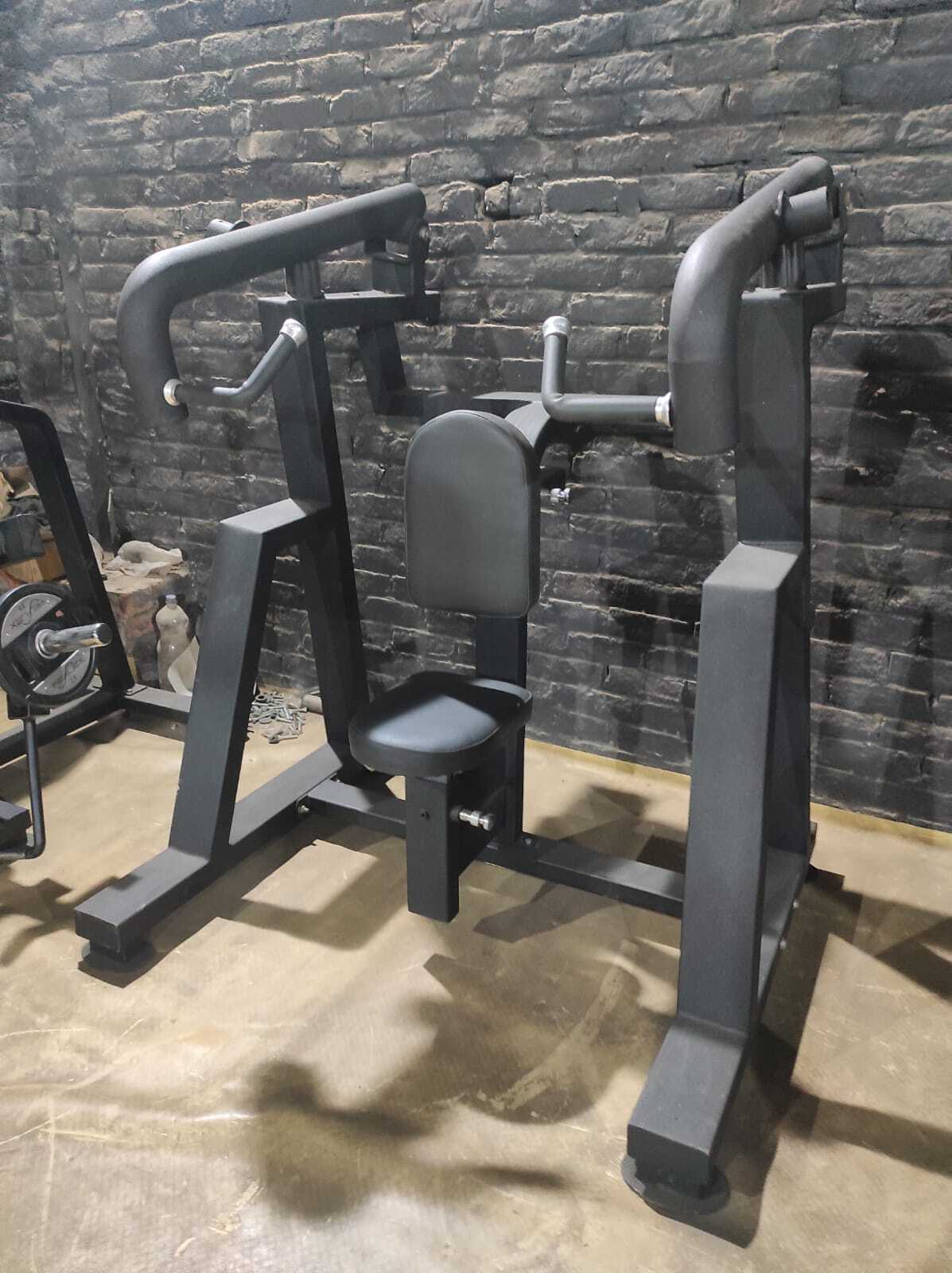 Plate Loaded Shoulder Press Machine Application: Tone Up Muscle