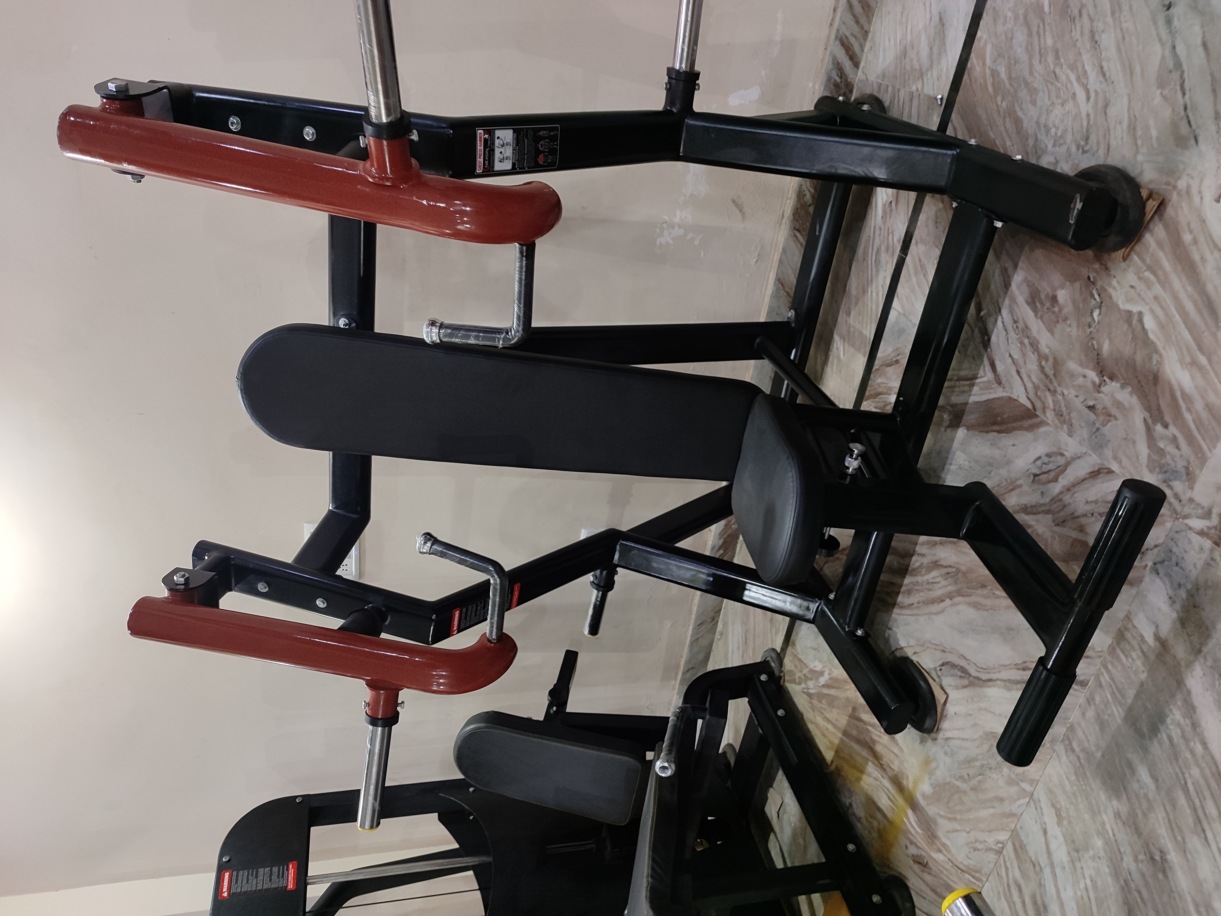 Plate Loaded Chest Press Machine Application: Tone Up Muscle