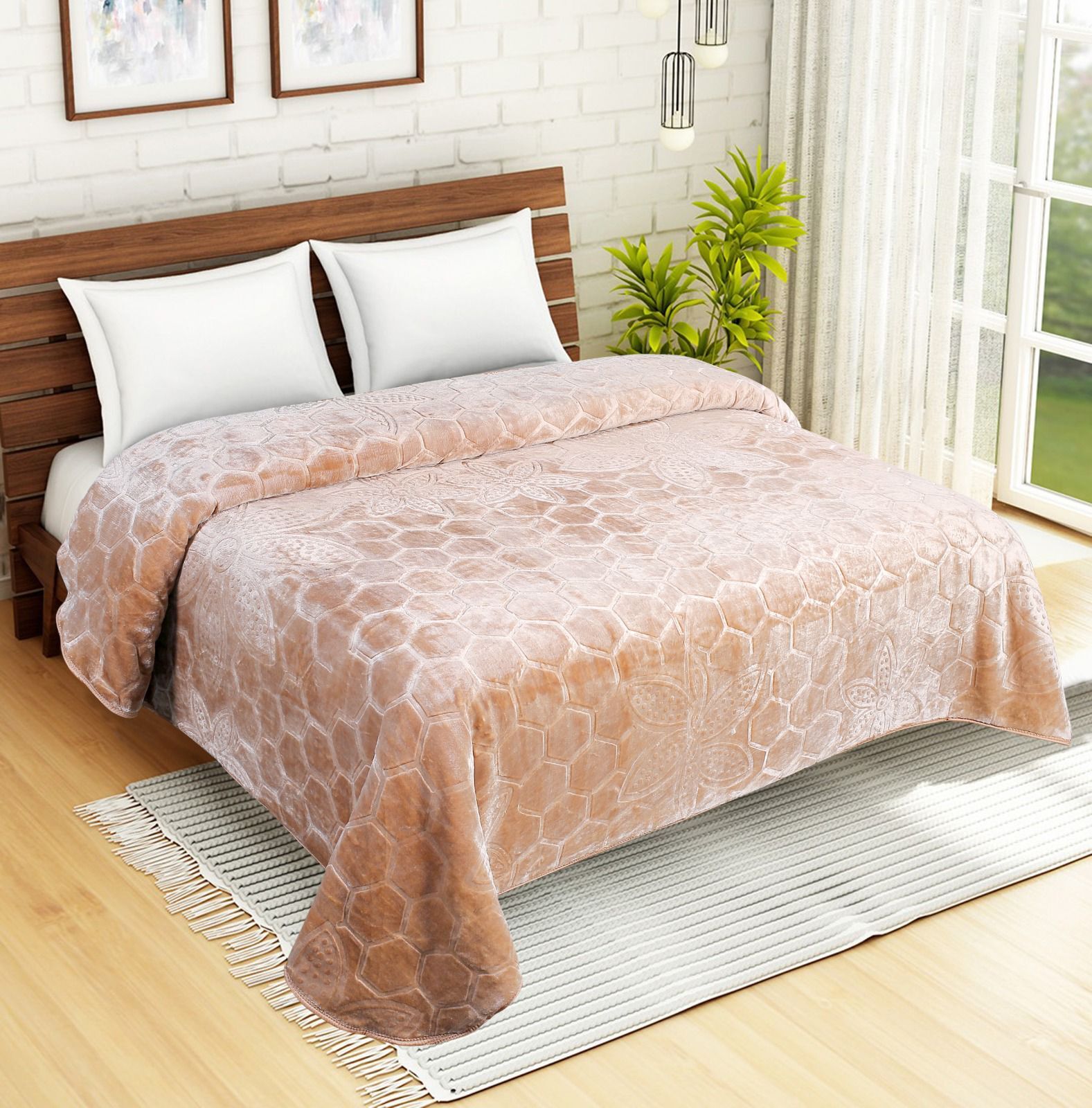 100% Polyester Plain Mink Blankets