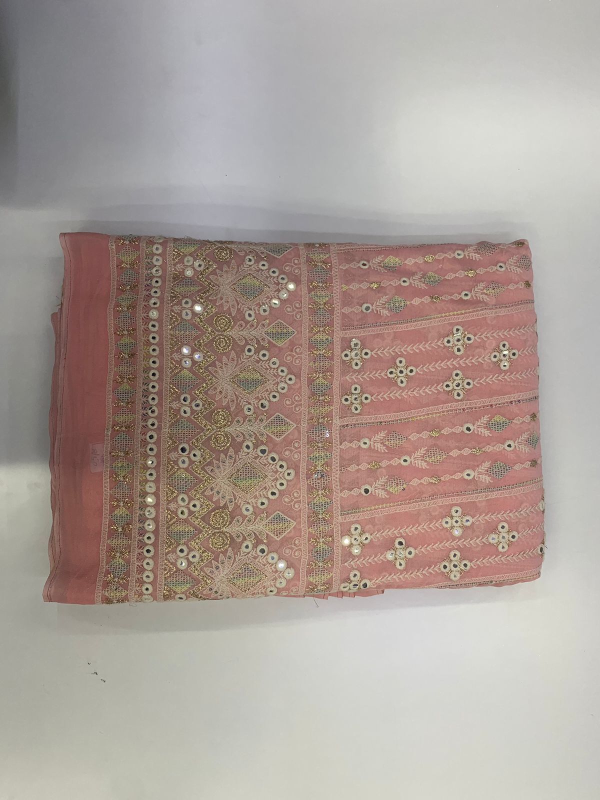 Georgette Multicolor Fabric - 100% Twisted Yarn Silk , Crinkly Surface For Blouses, Dresses, Evening Gowns, Saris, And Trimmings