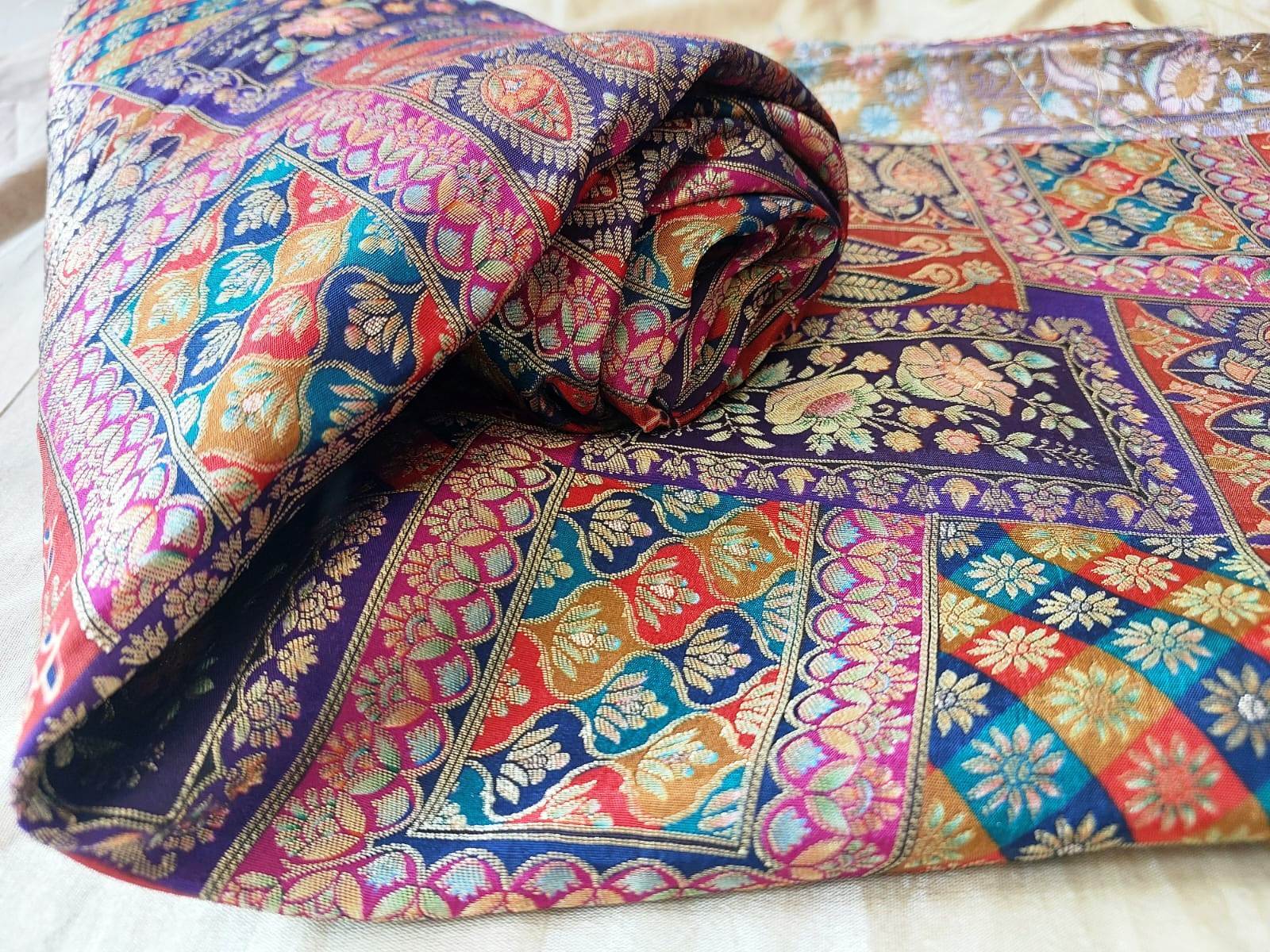 Jacquard Position Print Fabric Price