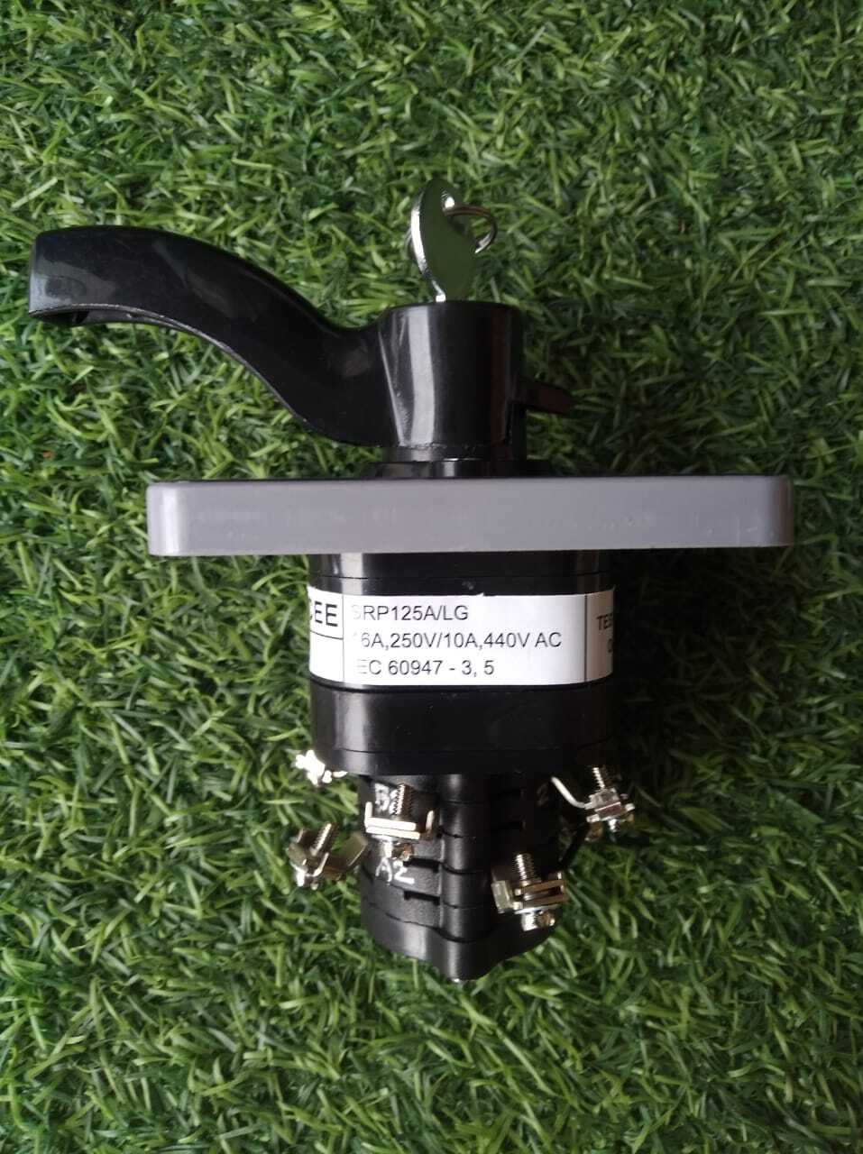 Rotery Switch With Key - Kaycee - Application: Industrial
