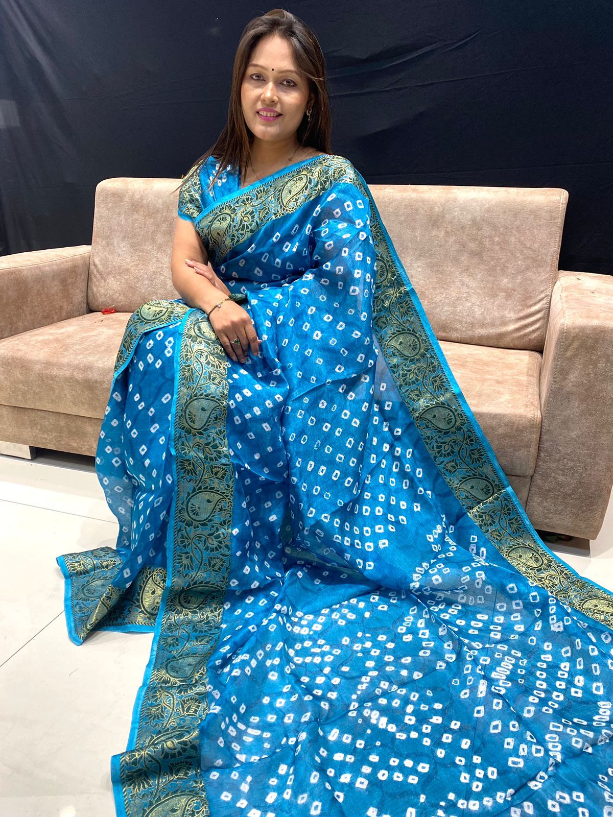 Fashionable Bandhani Saree
