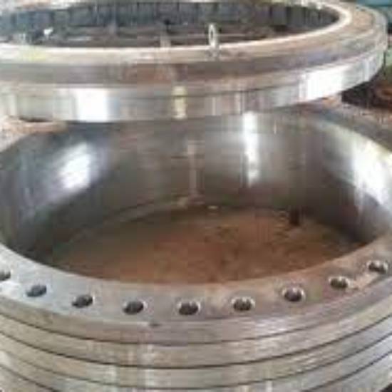 Stainless Steel Flanges - Astm A182 / F304 / F304l / F316 / F316l, Galvanized Surface Finish, Welding Connection, Custom Shapes & Sizes