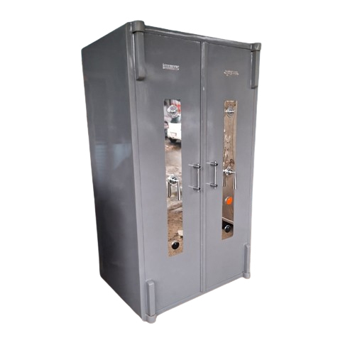 डबल डोर अलमारी