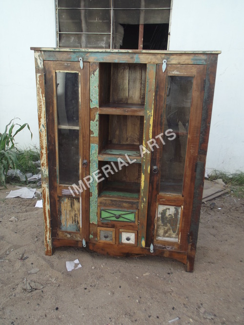 रिसाइकल्ड वुड अल्मिराह