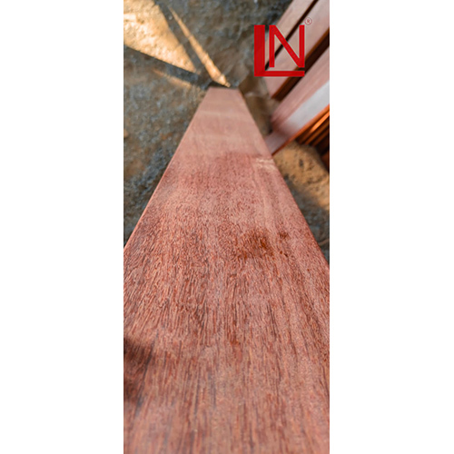 Ipe Wood - High Quality Industrial Grade, Custom Size Available, Olive Brown With Streaks, Ideal For Furniture And Flooring